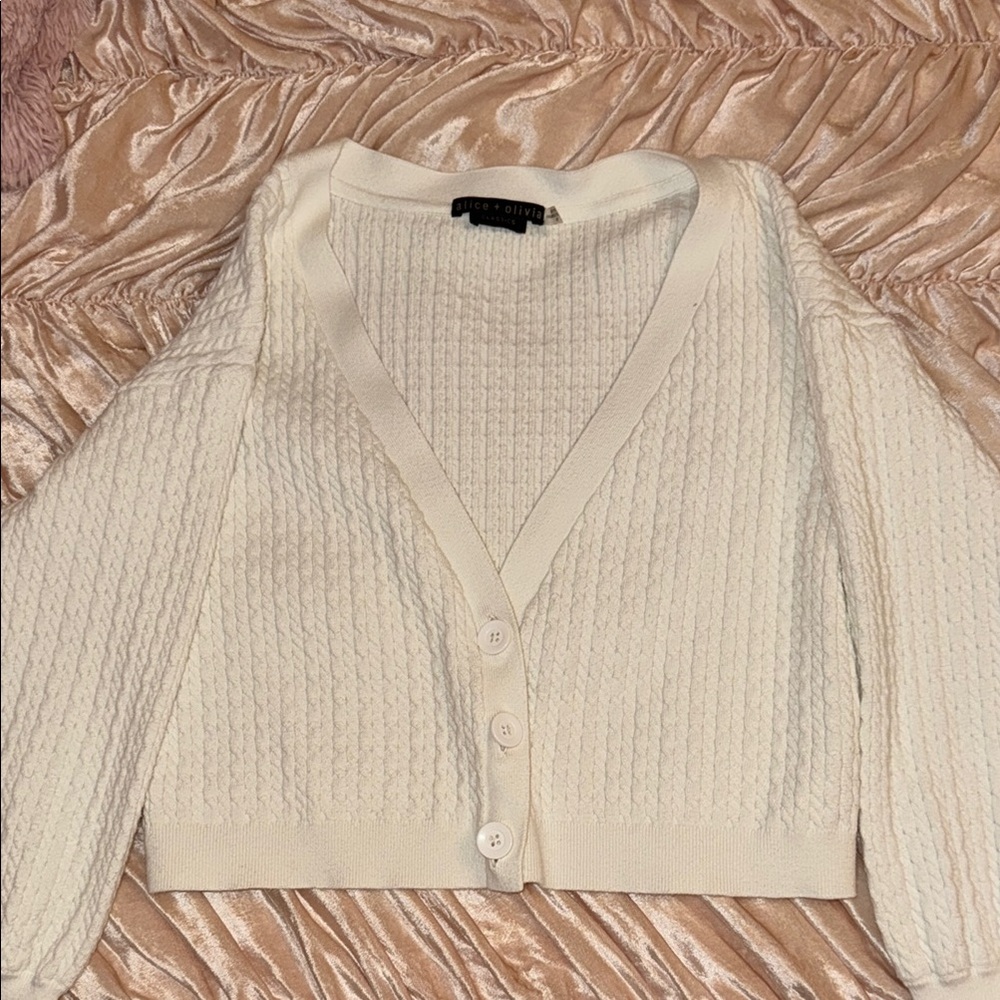 Alice + Olivia White V-Neck Sweater with Cable Knit Design